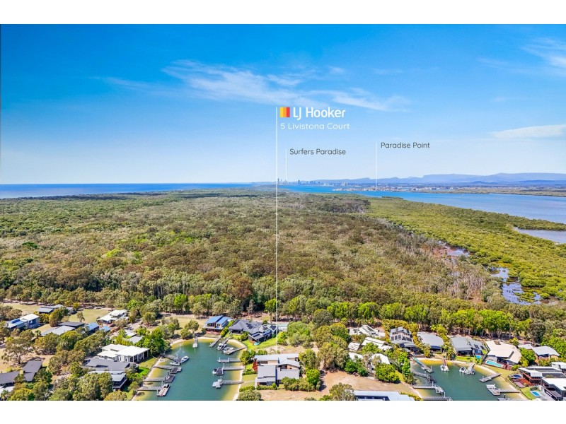 5 Livistona Crt, South Stradbroke QLD 4216