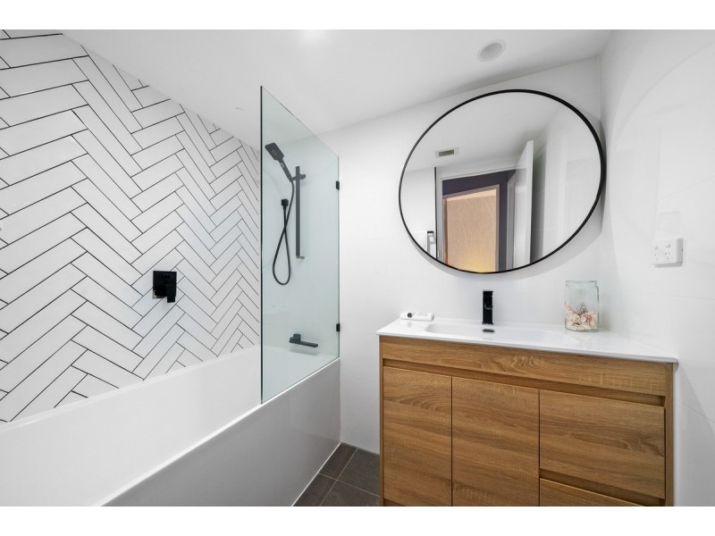 21/23 Wharf Road, Surfers Paradise QLD 4217