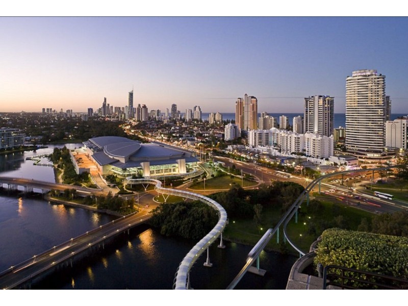 150 Monaco Street, Broadbeach Waters QLD 4218