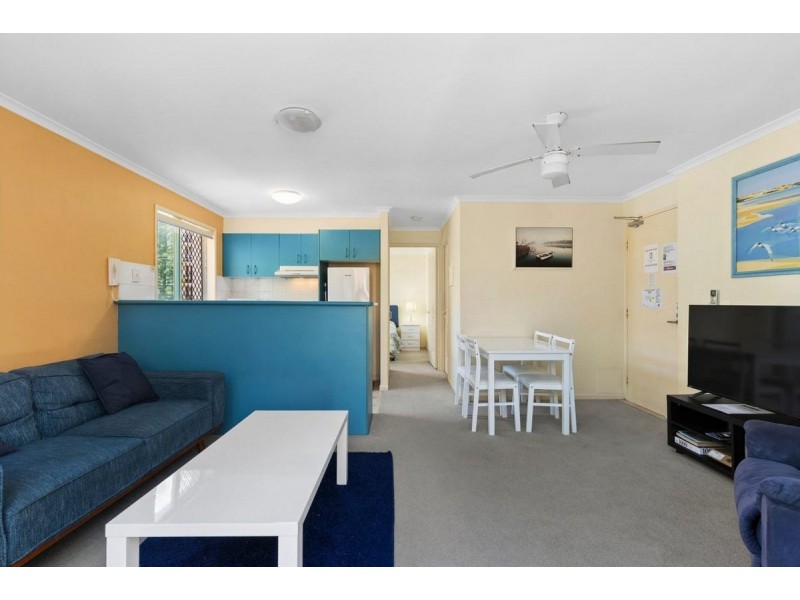 18/199 Surf Parade, Surfers Paradise QLD 4217