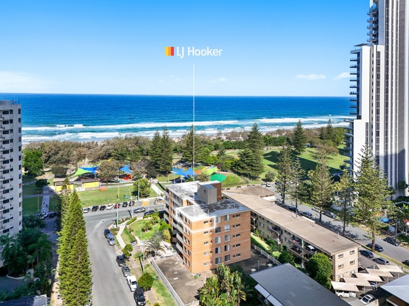 16/4 Elizabeth Avenue, Broadbeach QLD 4218