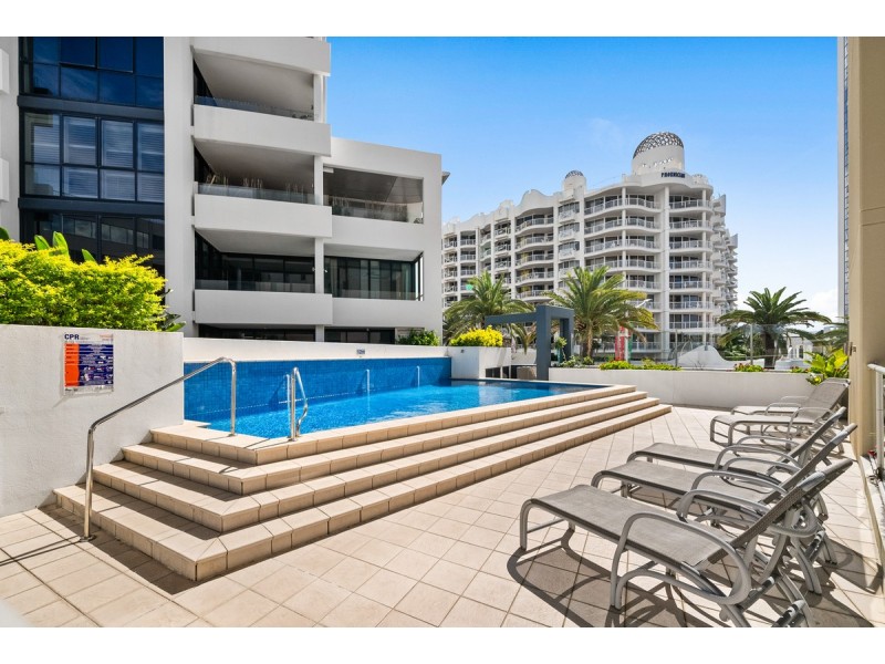 25/20 Queensland Avenue, Broadbeach QLD 4218