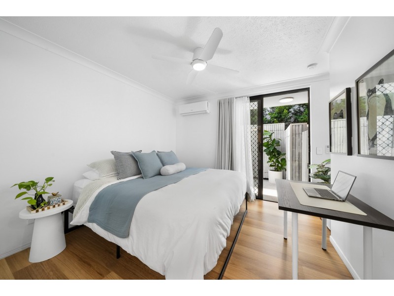 3/15 Britannia Avenue, Broadbeach QLD 4218