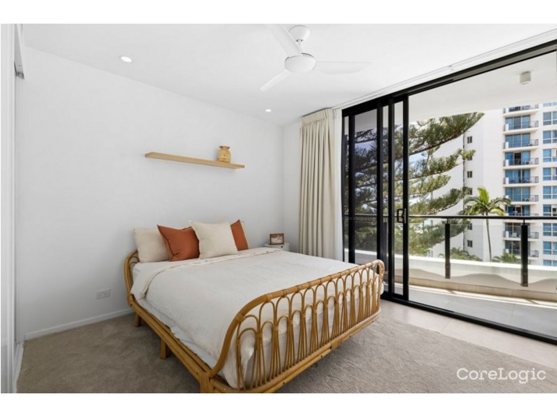 403/95 Old Burleigh Road, Broadbeach QLD 4218