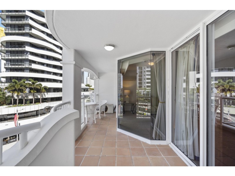 Broadbeach QLD 4218