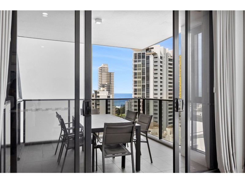 73/31 Queensland Avenue, Broadbeach QLD 4218