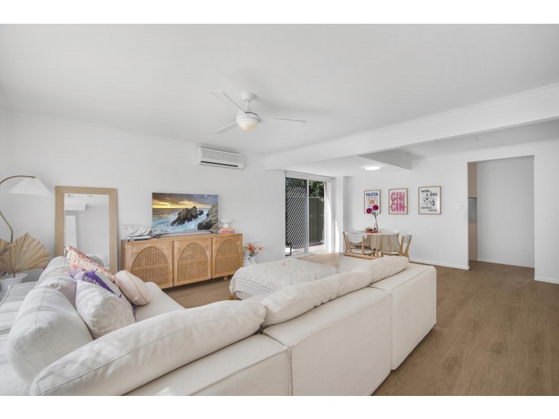 1/1 Pontoon Place, Varsity Lakes QLD 4227