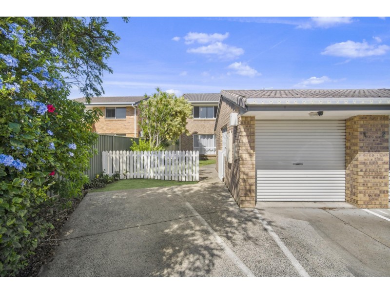 1/1 Pontoon Place, Varsity Lakes QLD 4227