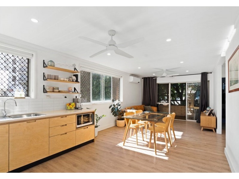 6/21 First Avenue, Surfers Paradise QLD 4217