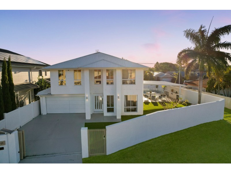16 Montserrat Crt, Clear Island Waters QLD 4226