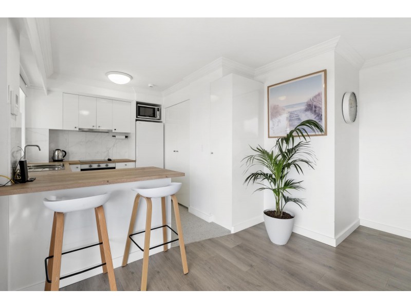 Broadbeach QLD 4218