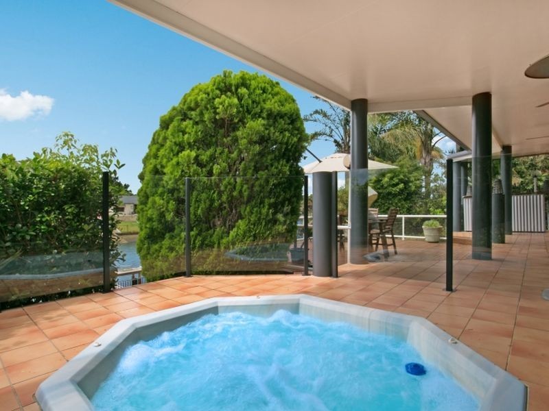 109 Witt Avenue, Carrara QLD 4211