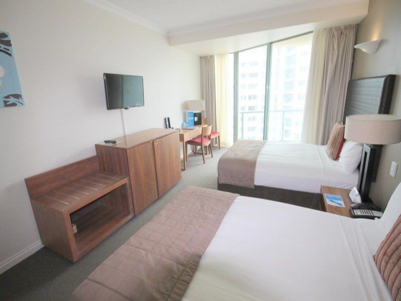 1215/1216 Laycock Street, Surfers Paradise QLD 4217