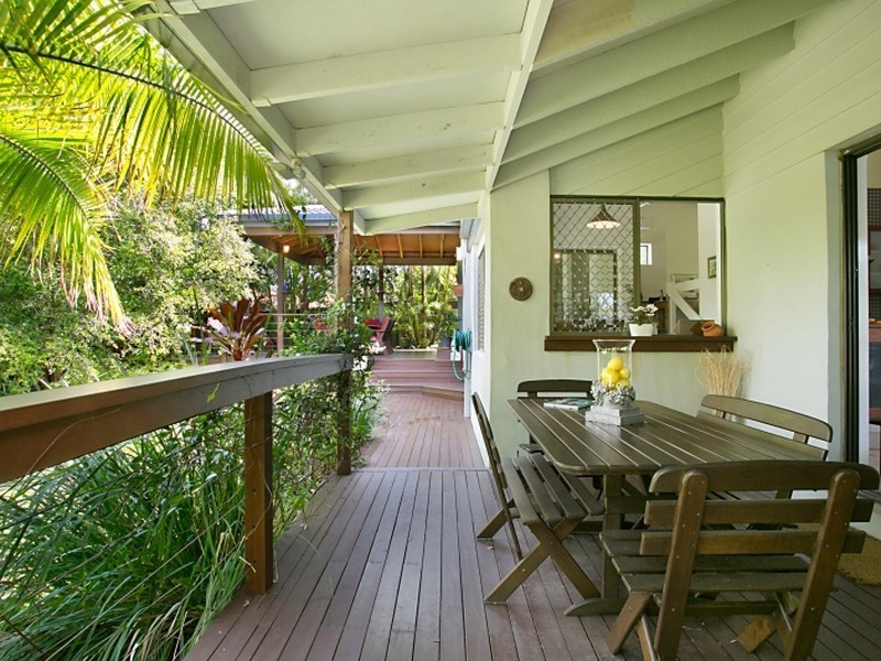 6 Mowla Drive, Ashmore QLD 4214