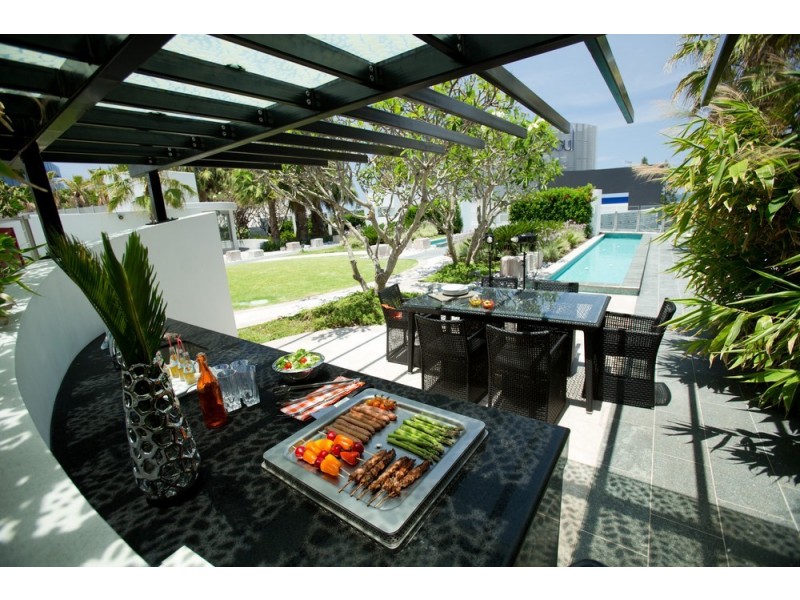 Surfers Paradise QLD 4217