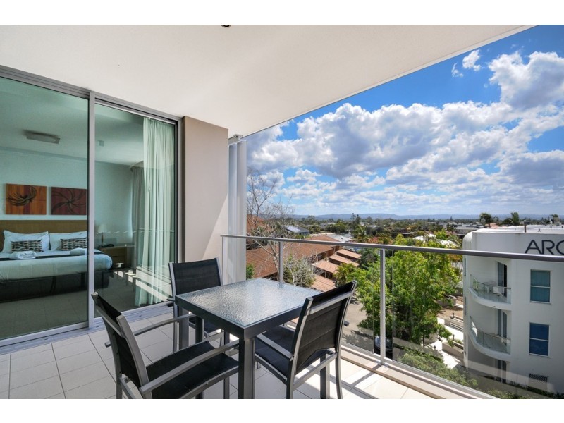 Broadbeach Waters QLD 4218