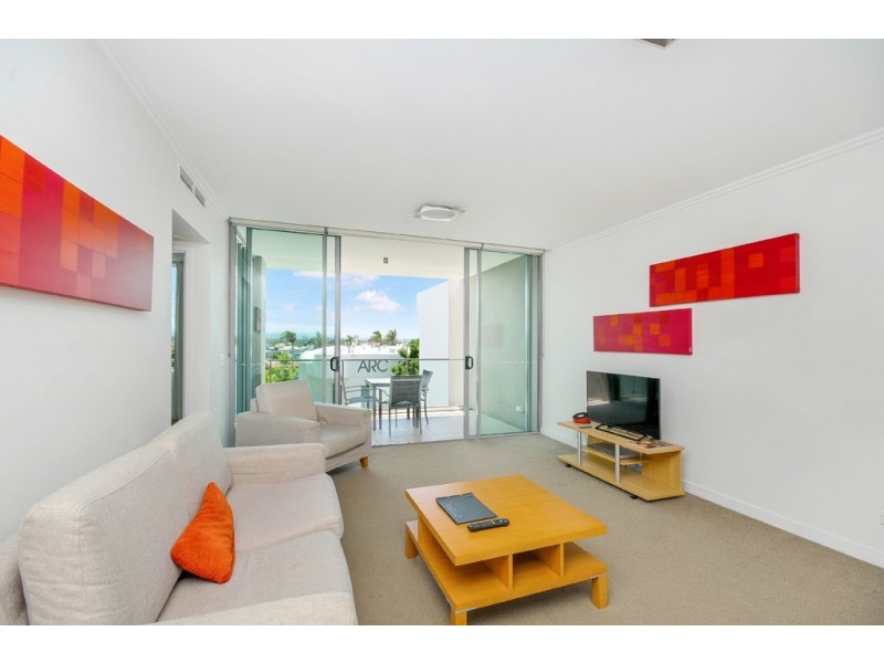 Broadbeach Waters QLD 4218