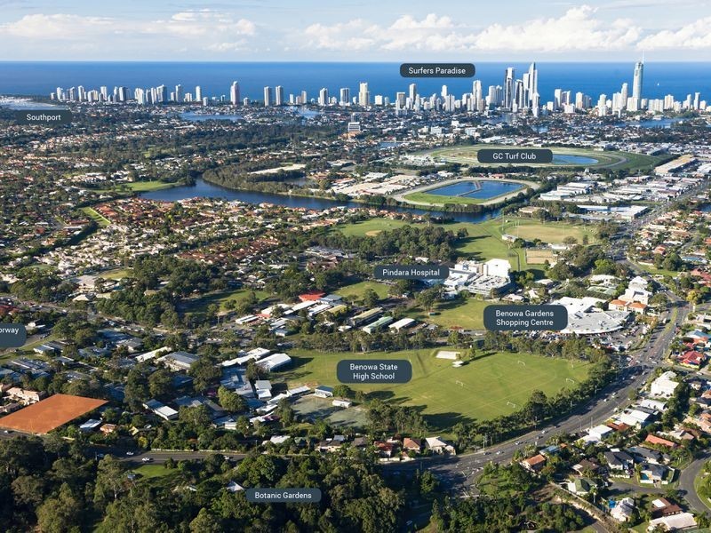 Villa 4/263 Ashmore Road, Benowa QLD 4217