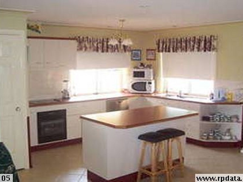 10 Ashley Court, Cedar Vale QLD 4285