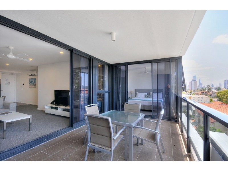 Unit 25/2729-2733 Gold Coast Highway, Broadbeach QLD 4218