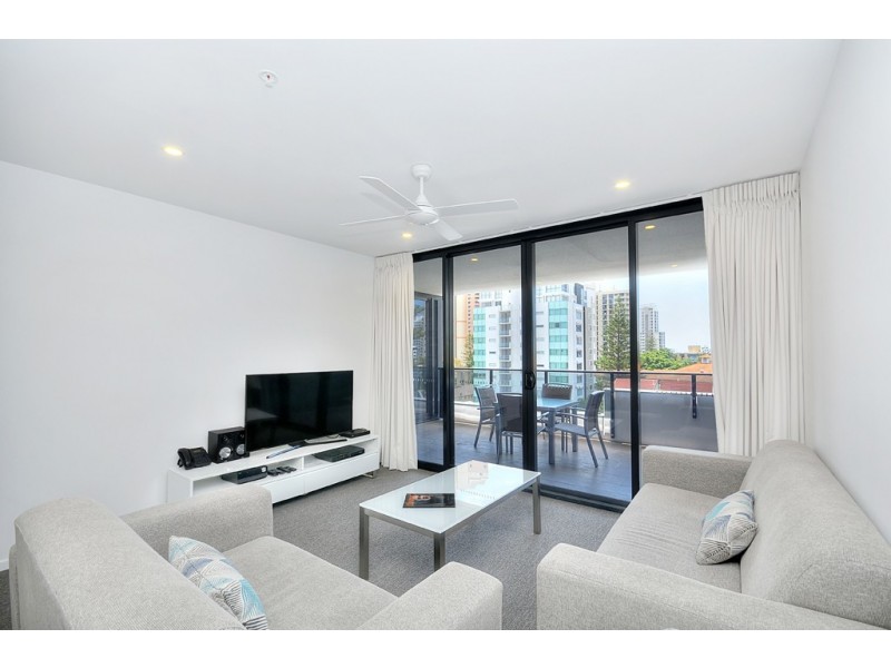 Unit 25/2729-2733 Gold Coast Highway, Broadbeach QLD 4218