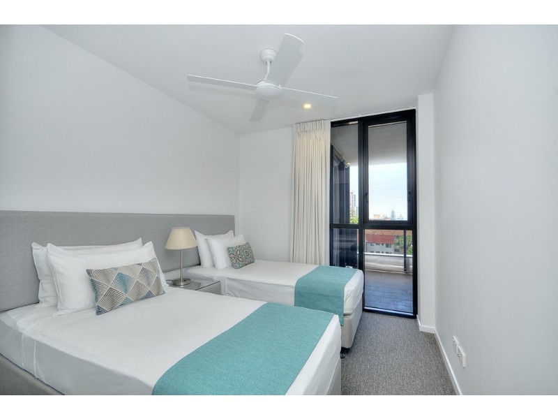 Unit 25/2729-2733 Gold Coast Highway, Broadbeach QLD 4218