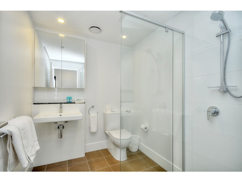 Unit 25/2729-2733 Gold Coast Highway, Broadbeach QLD 4218