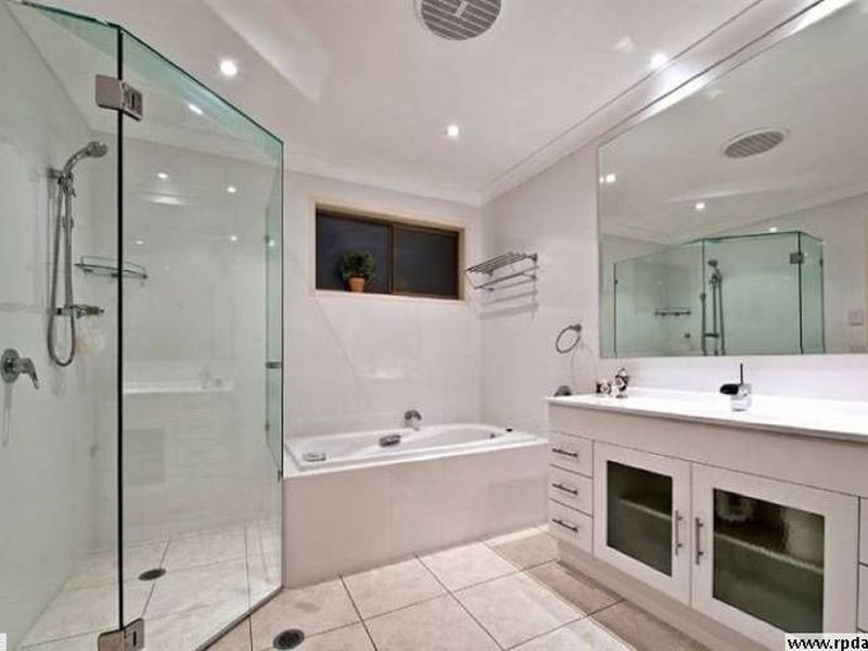 109 Witt Avenue, Carrara QLD 4211