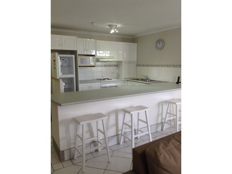 7/155 Old Burleigh Road, Broadbeach QLD 4218