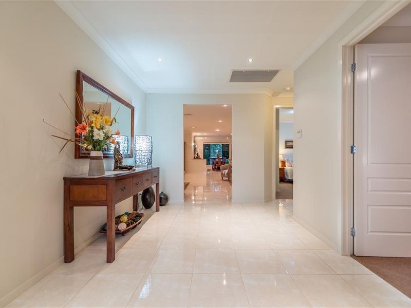 54 Great Southern Drive (The Gallery), Robina QLD 4226