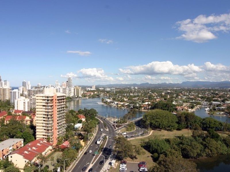 40 Hamilton Avenue, Surfers Paradise QLD 4217