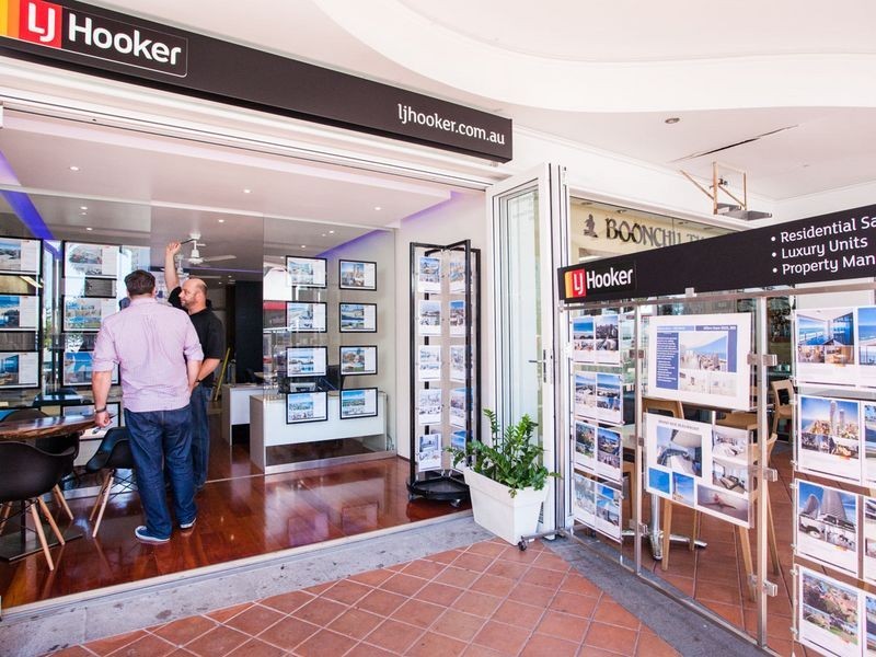 40 Hamilton Avenue, Surfers Paradise QLD 4217