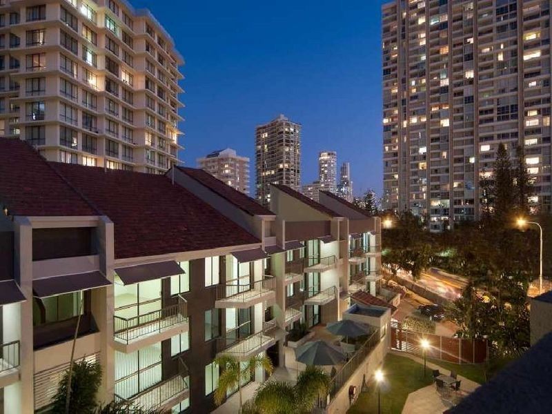 15/3355 Gold Coast Hwy, Surfers Paradise QLD 4217