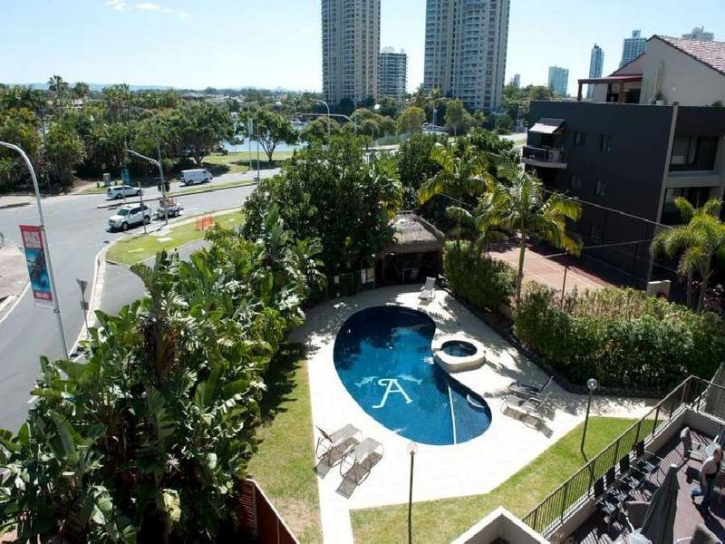 15/3355 Gold Coast Hwy, Surfers Paradise QLD 4217