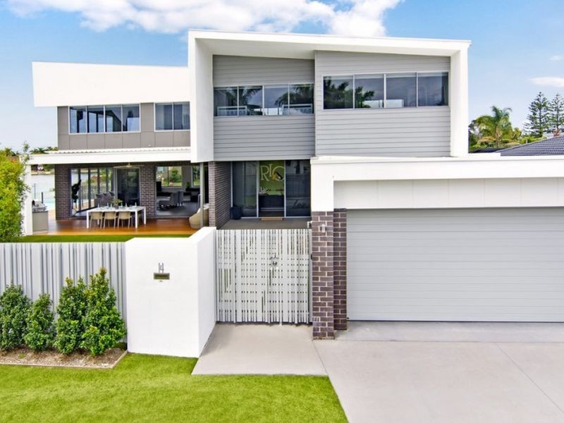 14 Palmetto Court, Broadbeach Waters QLD 4218