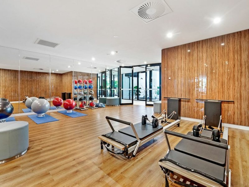 WATERPOINT 5 Harbour Side, Biggera Waters QLD 4216