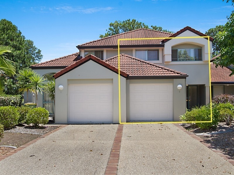 2/19 Santa Barbara Road, Hope Island QLD 4212