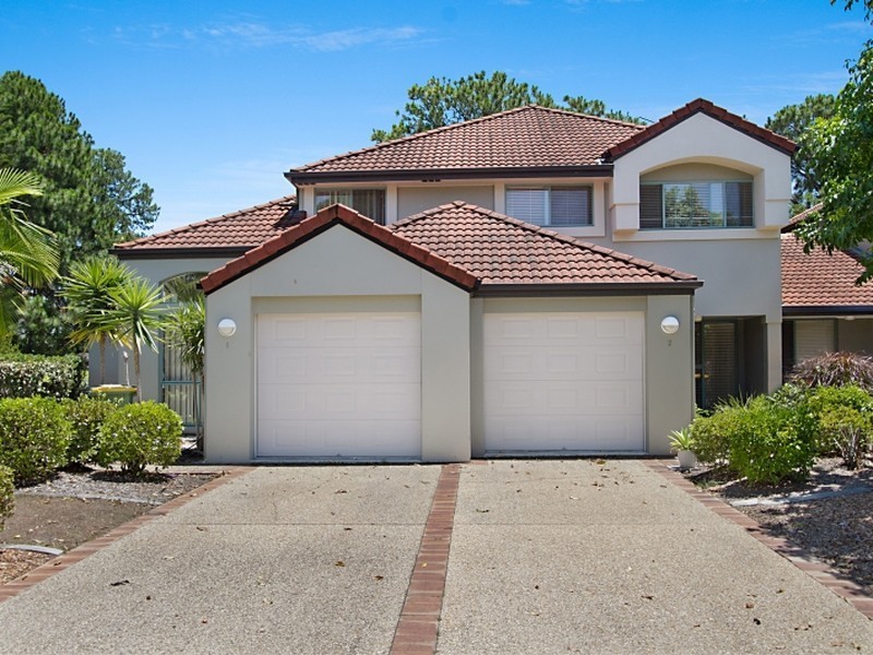 2/19 Santa Barbara Road, Hope Island QLD 4212