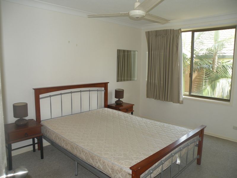 9/35 Old Burleigh Road, Surfers Paradise QLD 4217