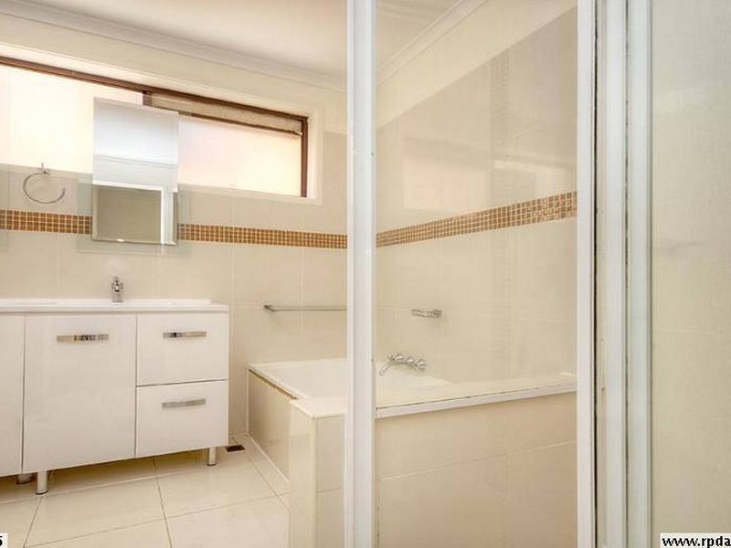 7/17 Duet Drive, Mermaid Waters QLD 4218