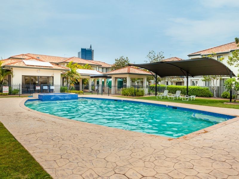 11/226 Cheltenham Drive Maximes, Robina QLD 4226