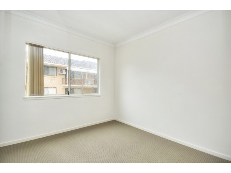 4/22 Back Street, Biggera Waters QLD 4216