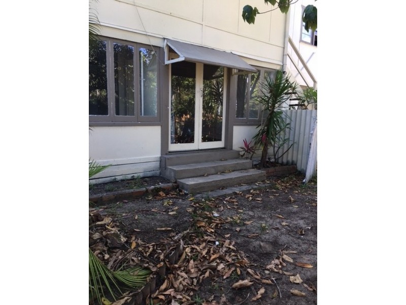 Unit 1/15 Haig Street, Coolangatta QLD 4225