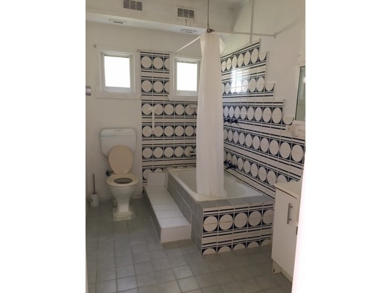 Unit 3/15 Haig Street, Coolangatta QLD 4225