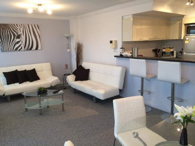 302/9 Beach Parade, Surfers Paradise QLD 4217