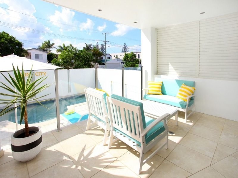 1/44 Tamborine Street, Mermaid Beach QLD 4218