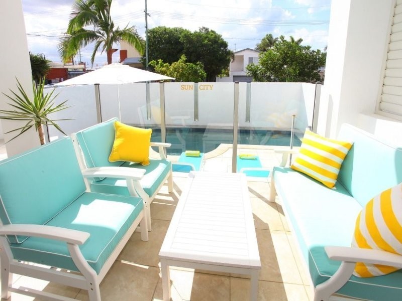 1/44 Tamborine Street, Mermaid Beach QLD 4218