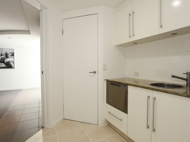 1/44 Tamborine Street, Mermaid Beach QLD 4218