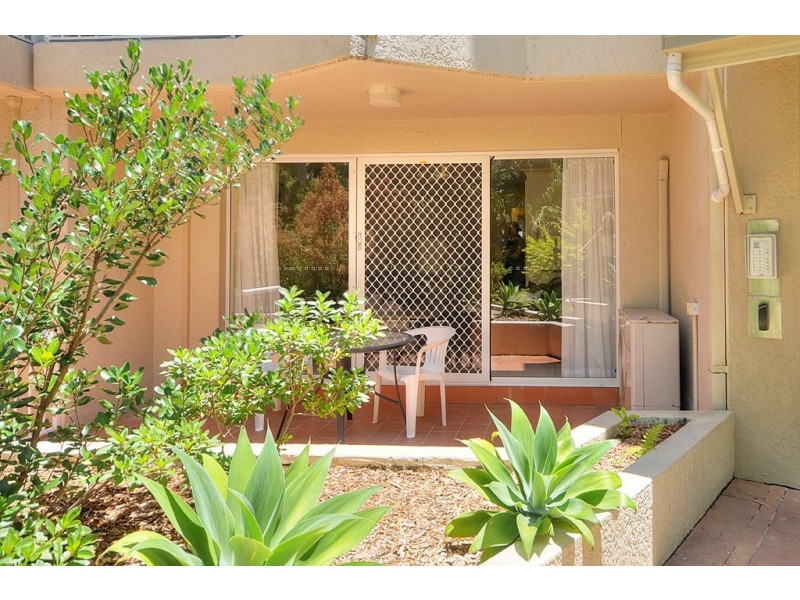 12/23 Wharf Road, Surfers Paradise QLD 4217