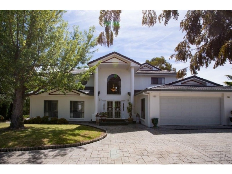 22-24 Leslie Parade, Stanthorpe QLD 4380